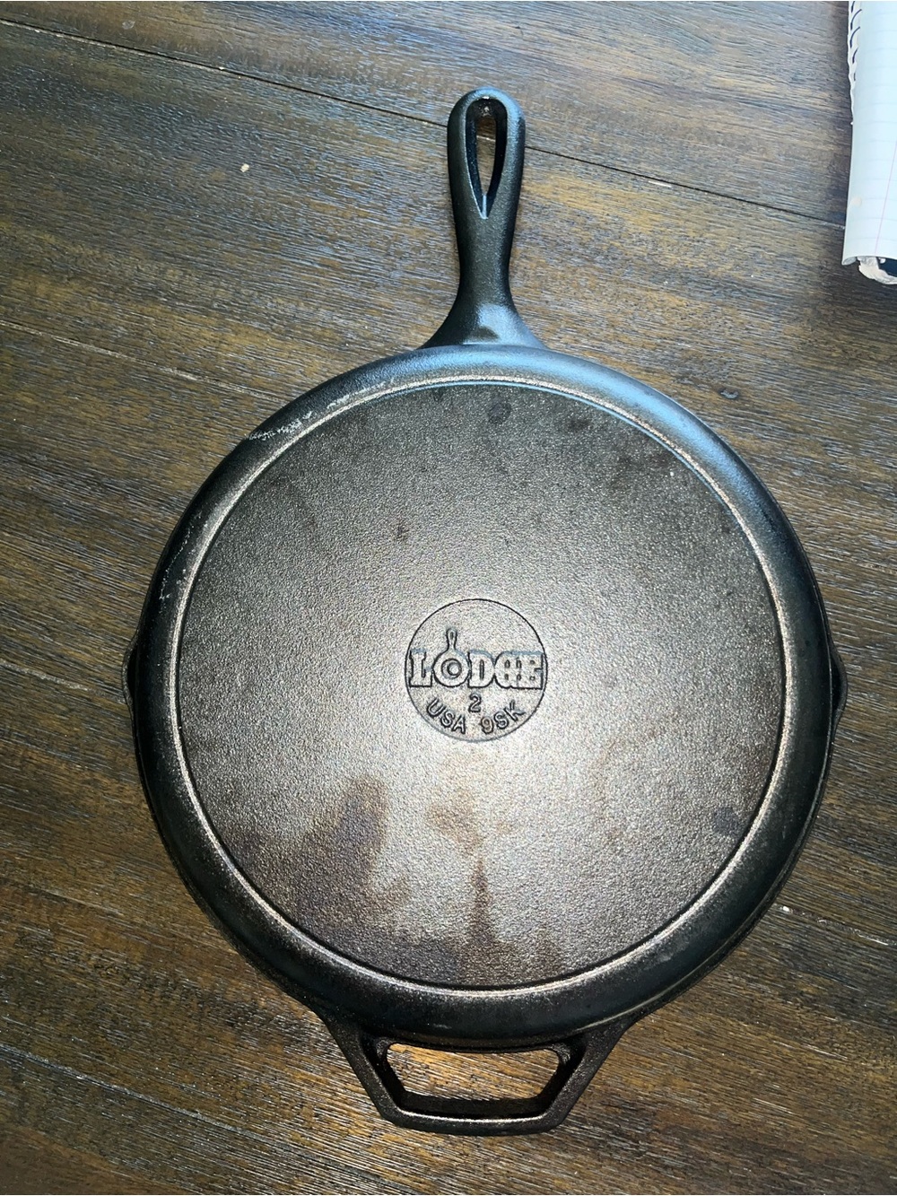 Lodge 10.25 " Seasoned Cast Iron Skillet - Picture 2 of 2